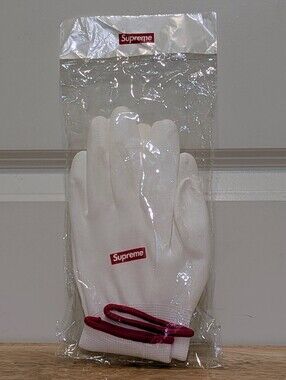 NIB Supreme OS FW20 White and Red Box Logo Rubberized Work Gloves
